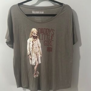 Super soft Walking Dead Shirt.